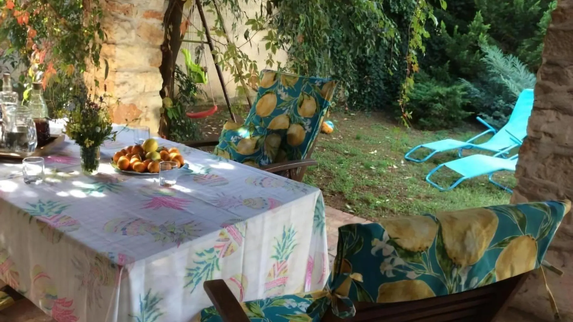 Wunderschoene Steinvilla Mit Privatem Garten Pula Semesterbostad